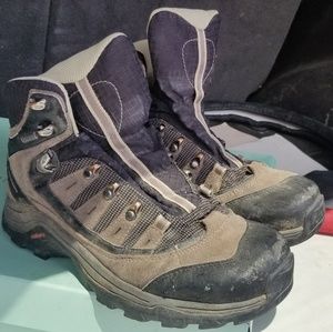 Men's Salomon hiking boots